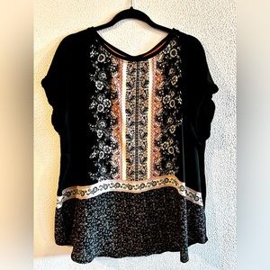 Black with Purple Design Short Sleeved Blouse. 2X